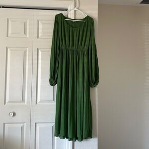 H&M || green pleated midi dress